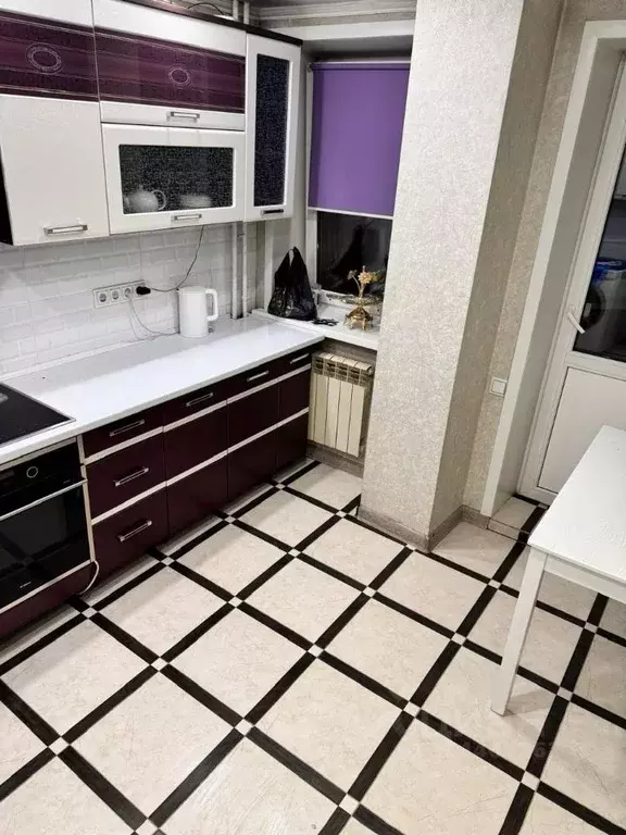 2-к кв. Алтай, Горно-Алтайск ул. Гастелло, 2 (52.0 м) - Фото 1