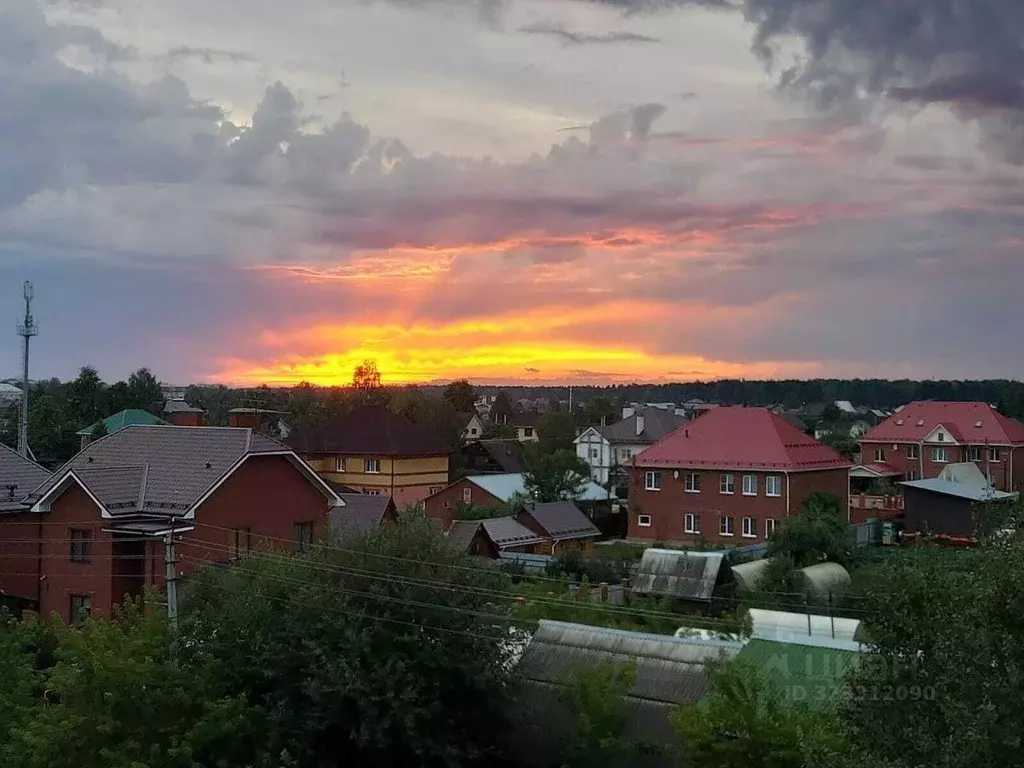 2-к кв. Свердловская область, Верхняя Пышма ул. Калинина, 21/2 (59.7 ... - Фото 1