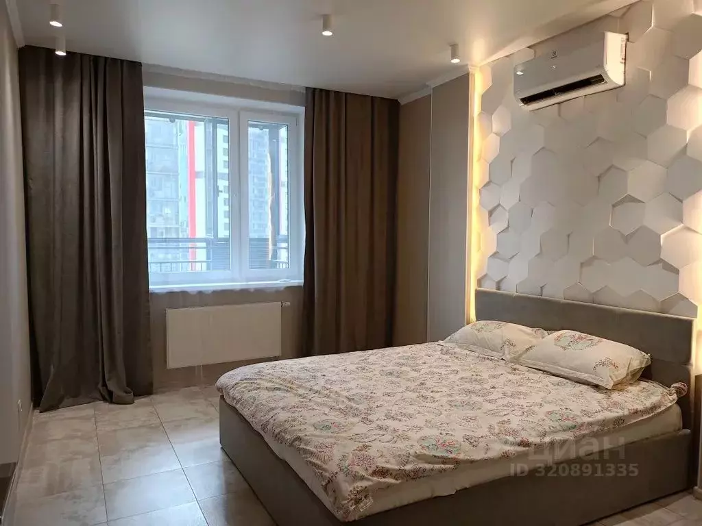 1-к кв. Татарстан, Казань ул. Родины, 24В (40.0 м) - Фото 0