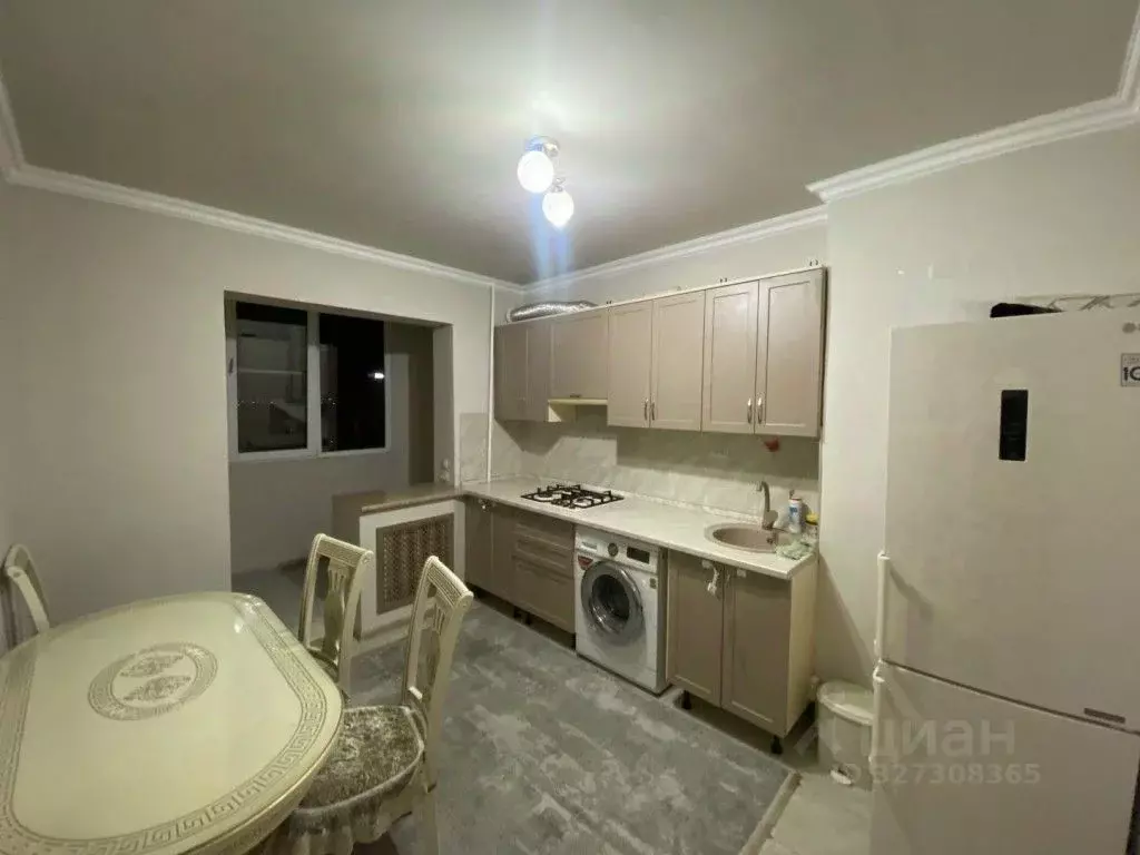 3-к кв. Кабардино-Балкария, Нальчик ул. Тарчокова, 58 (78.0 м) - Фото 1