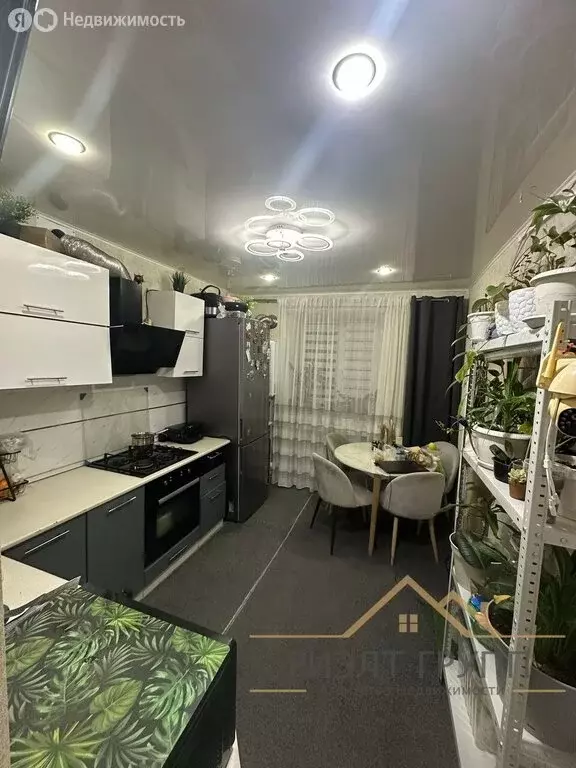 2-комнатная квартира: село Габишево, Октябрьская улица, 5 (47.6 м) - Фото 1