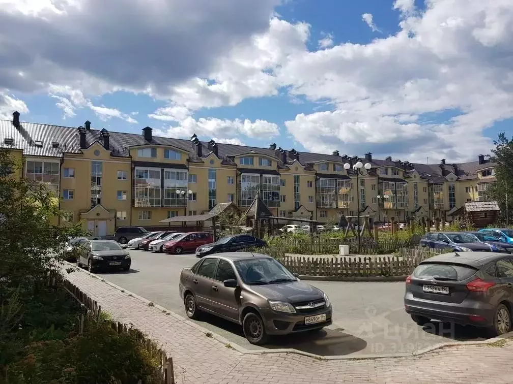 2-к кв. Свердловская область, Екатеринбург ул. Очеретина, 4 (51.0 м) - Фото 0