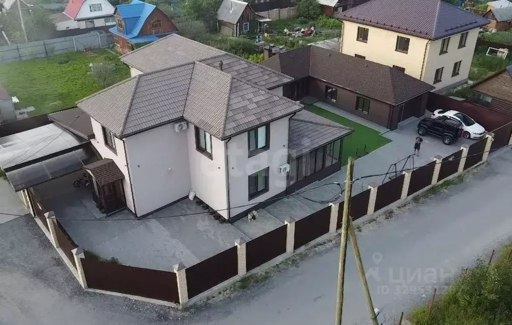 Дом в Тюменская область, Тюмень СНТСН Суходольное тер., ул. Вишневая ... - Фото 1