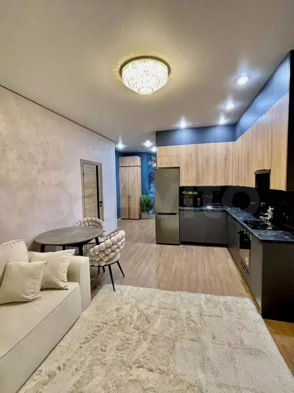 2-к. квартира, 60 м, 8/22 эт. - Фото 1