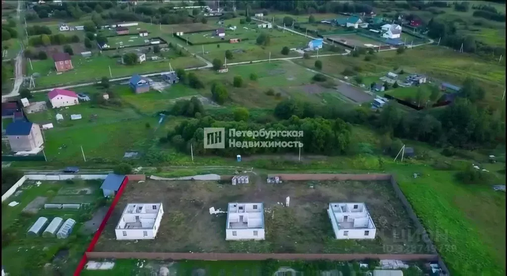 Участок в Ленинградская область, Тосненское городское поселение, д. ... - Фото 1