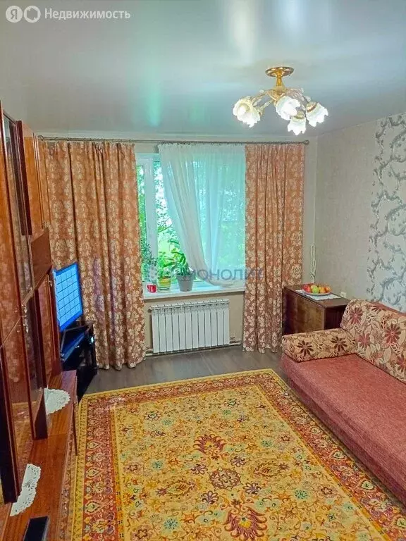 3-комнатная квартира: Нижний Новгород, Сормовское шоссе, 11 (57 м) - Фото 0