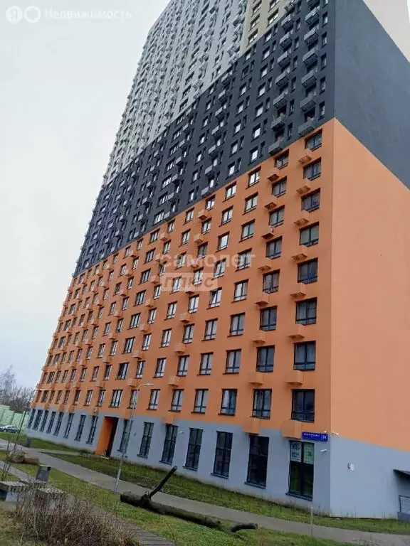 2-комнатная квартира: посёлок городского типа Новоивановское, ... - Фото 1