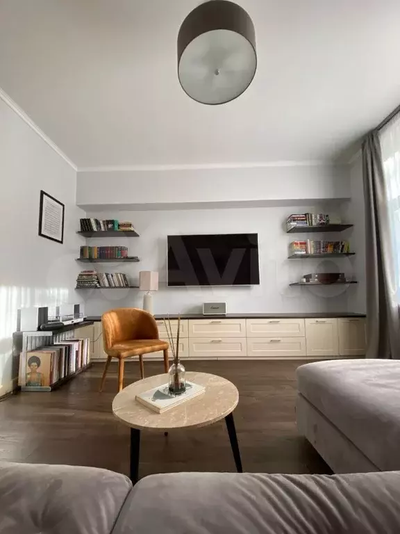 2-к. квартира, 70 м, 3/8 эт. - Фото 1
