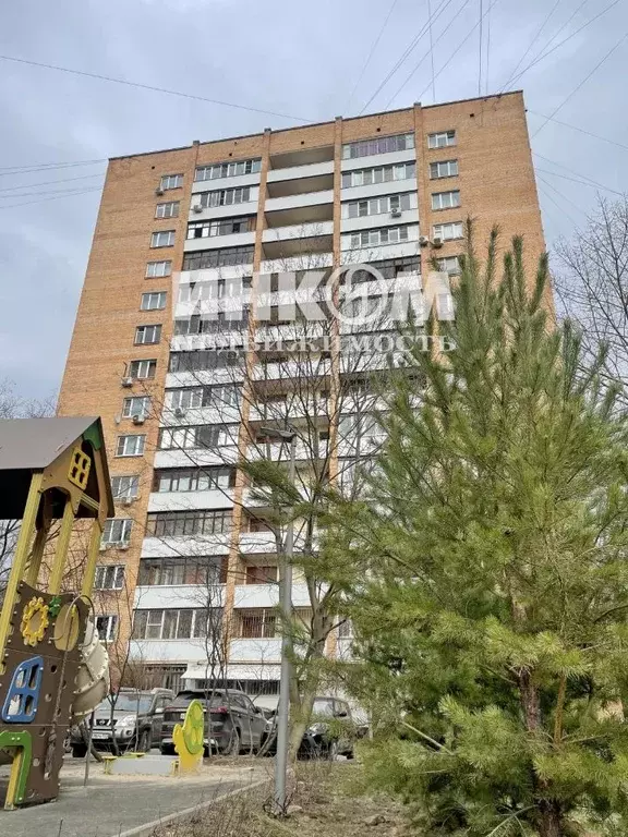 3-к кв. Москва ул. Академика Комарова, 5 (70.8 м) - Фото 1