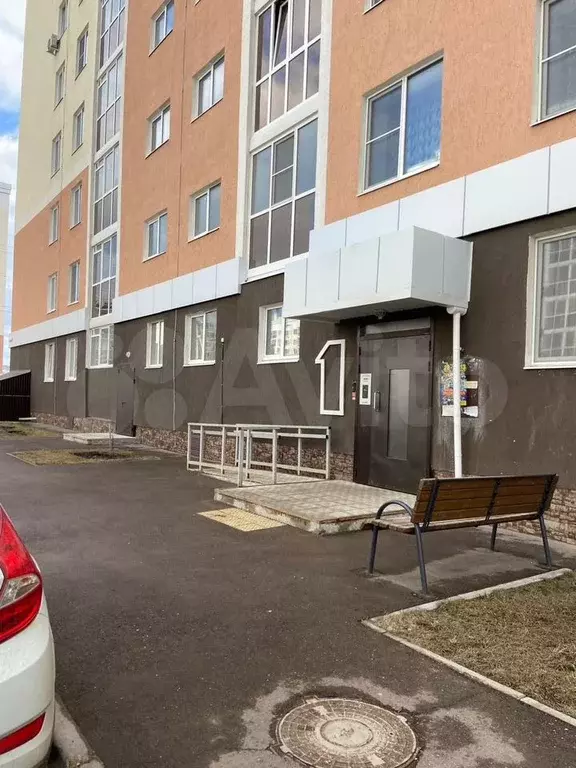 2-к. квартира, 60 м, 3/9 эт. - Фото 1