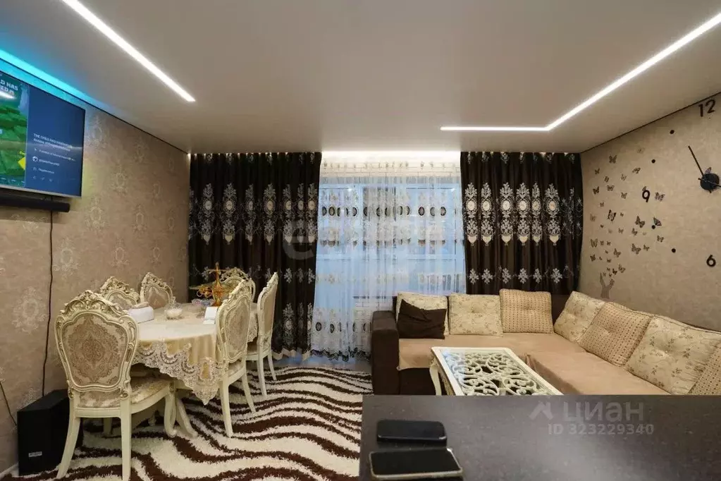 3-к кв. Ханты-Мансийский АО, Нягань 4-й мкр, 23 (74.2 м) - Фото 0