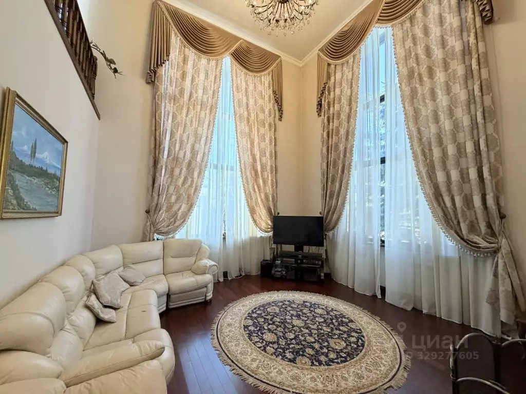 Дом в Москва пос. Первомайское, ул. Юго-Восточная, 147 (350 м) - Фото 2