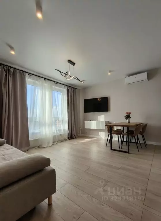 3-к кв. Москва Очаковское ш., 5к6 (75.0 м) - Фото 2