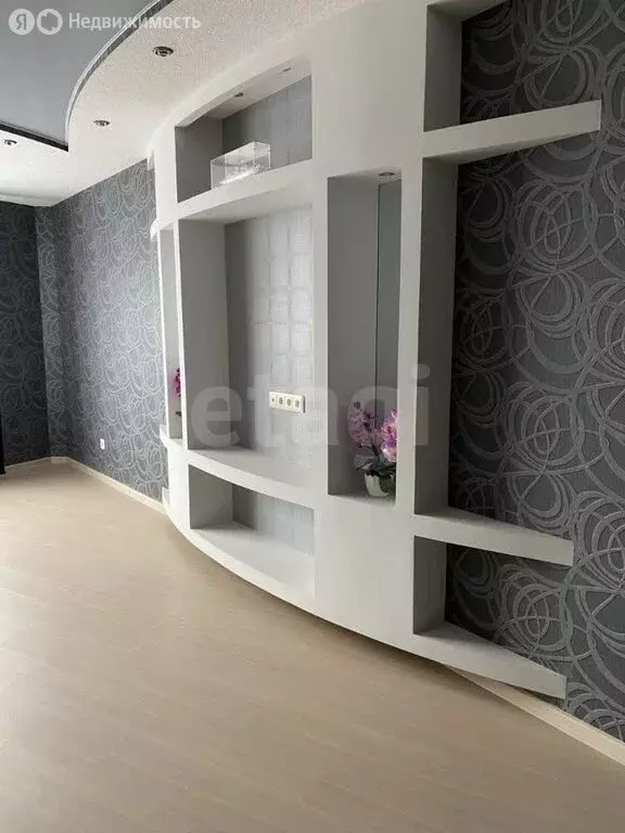 4-комнатная квартира: Курган, жилой район Заозёрный, 6-й микрорайон, ... - Фото 2