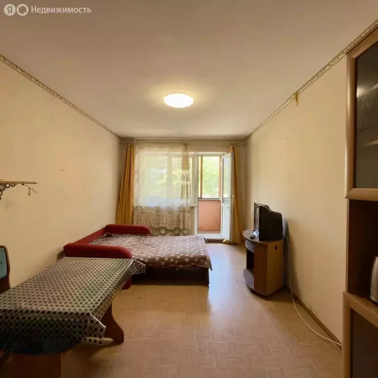 1к в 4-комнатной квартире (17 м) - Фото 1
