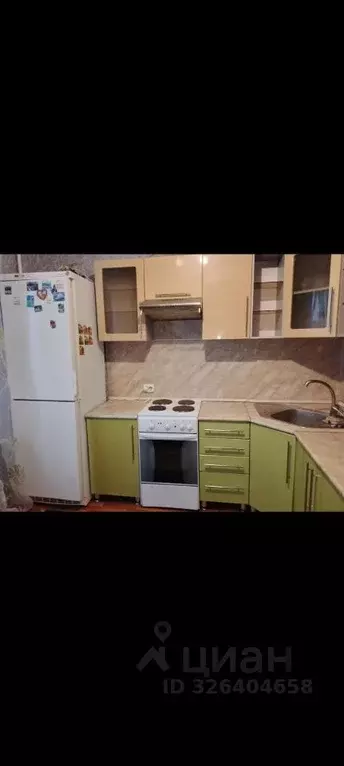 1-к кв. Курская область, Курск просп. Вячеслава Клыкова, 82 (37.5 м) - Фото 1