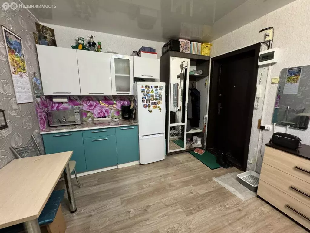 1к в 4-комнатной квартире (17.9 м) - Фото 0