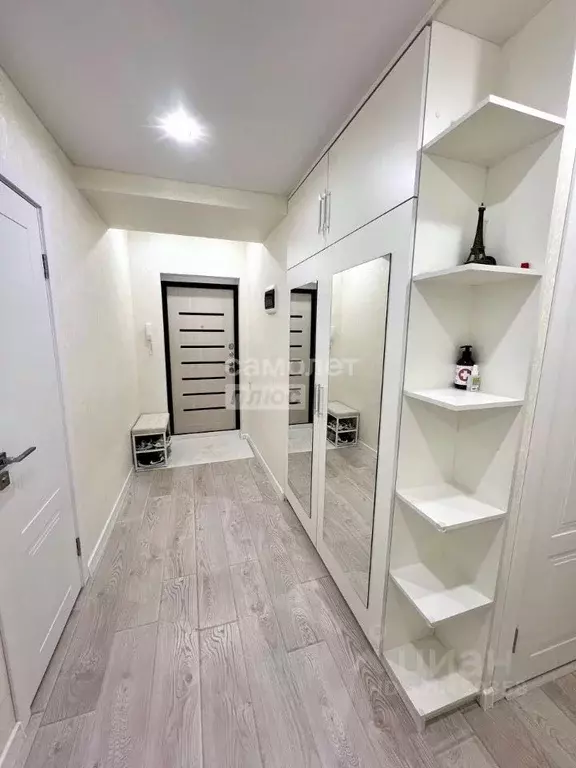 2-к кв. Татарстан, Казань ул. Хусаина Мавлютова, 19 (60.0 м) - Фото 1