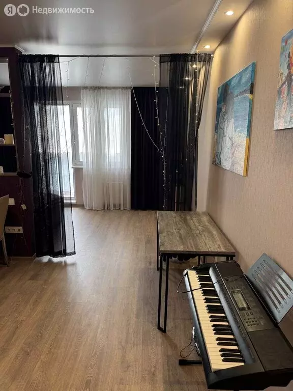 1-комнатная квартира: Челябинск, улица Молодогвардейцев, 74 (41 м) - Фото 0