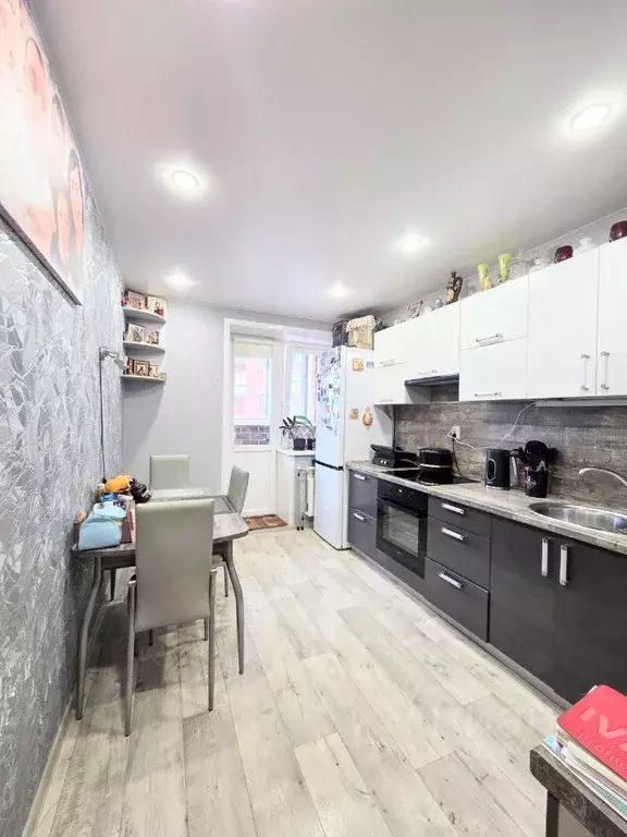 3-к кв. Вологодская область, Вологда ул. Гагарина, 82А (59.1 м) - Фото 1