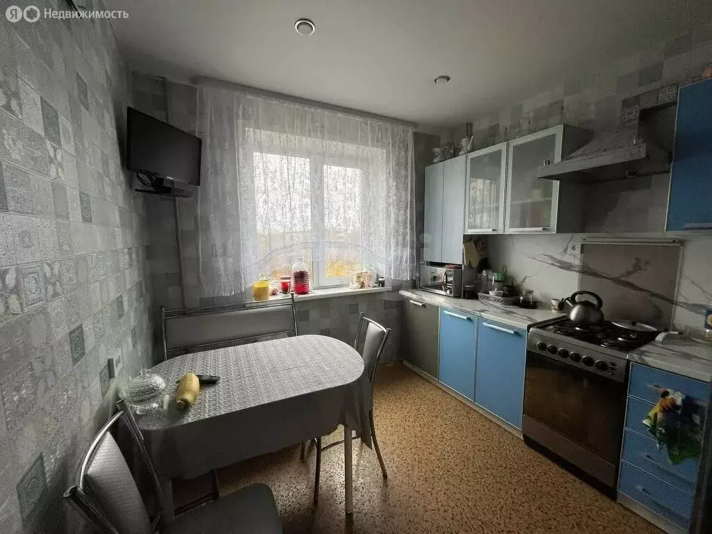 3-комнатная квартира: Пермь, улица Генерала Панфилова, 6/1 (66.8 м) - Фото 1