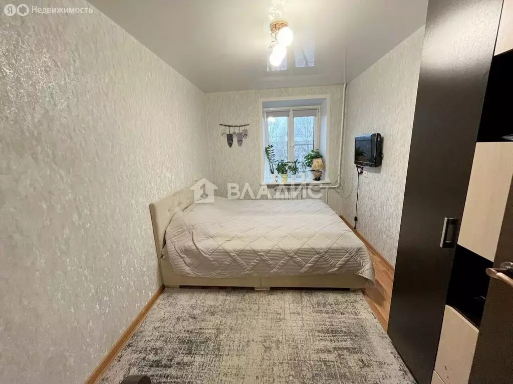 2-комнатная квартира: Вологда, улица Ильюшина, 2 (45 м) - Фото 1