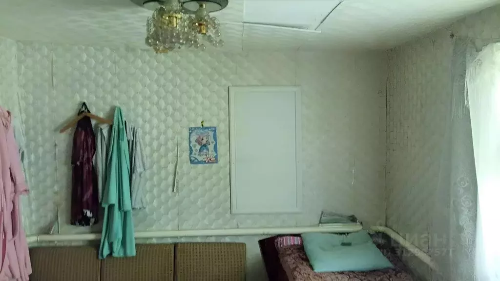 Дом в Свердловская область, Нижнесергинский район, Атиг пгт ул. Карла ... - Фото 1