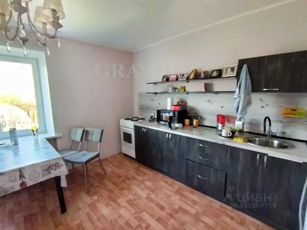 3-к кв. Алтай, Майминский район, с. Майма ул. Энергетиков, 13 (54.0 м) - Фото 1