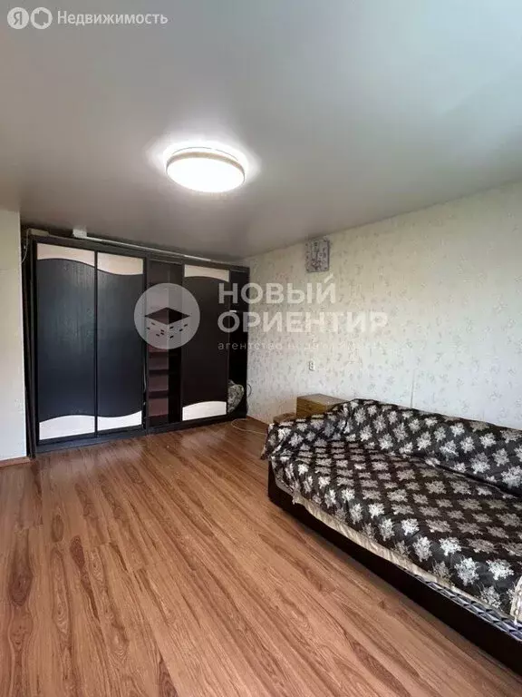 1-комнатная квартира: Екатеринбург, улица Фрезеровщиков, 32 (33.7 м) - Фото 0