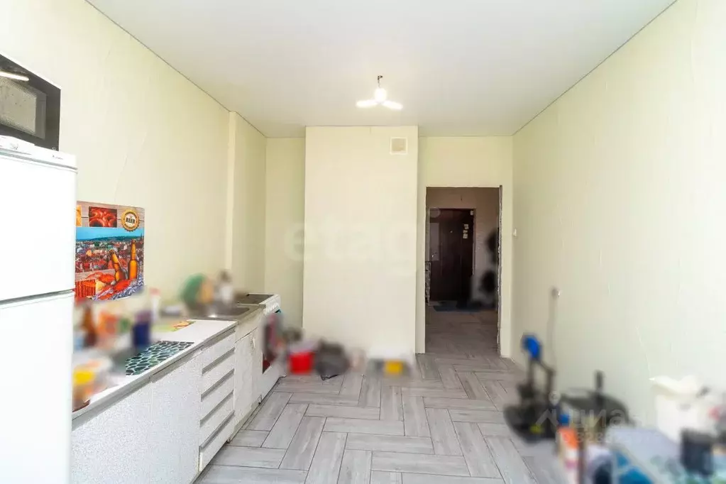 1-к кв. Тюменская область, Тюмень ул. Мельникайте, 2к8 (42.0 м) - Фото 1