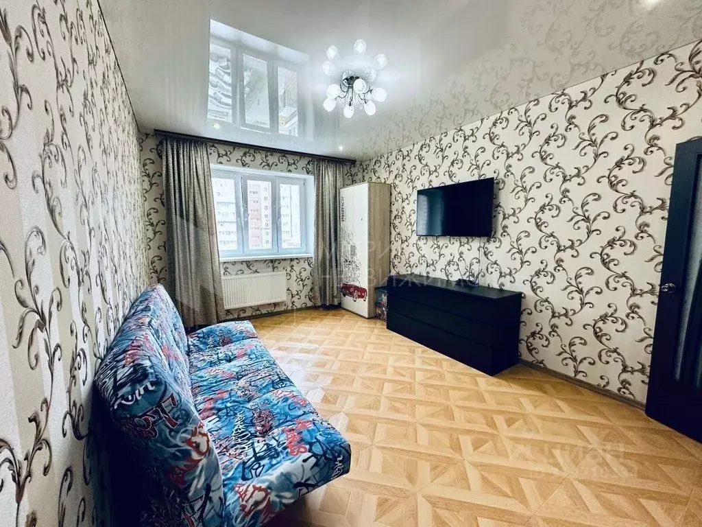 2-к кв. Тюменская область, Тюмень ул. Беляева, 29к1 (62.0 м) - Фото 0
