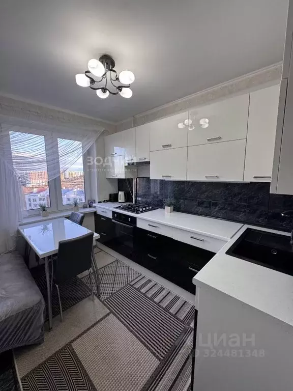 4-к кв. Чувашия, Чебоксары бул. Анатолия Миттова, 3 (89.0 м) - Фото 1