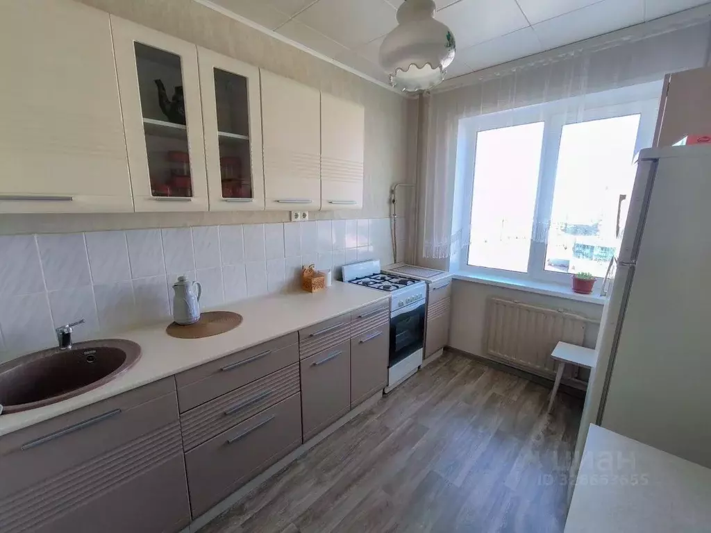 3-к кв. Псковская область, Псков Коммунальная ул., 44 (64.0 м) - Фото 1