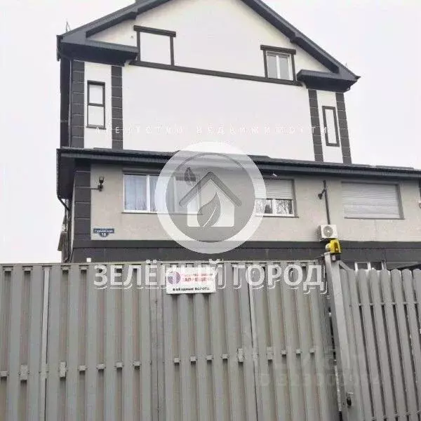 3-к кв. Калининградская область, Гурьевский муниципальный округ, пос. ... - Фото 2