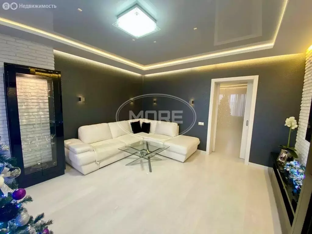 3-комнатная квартира: Калининград, улица Горького, 170 (84.1 м) - Фото 2