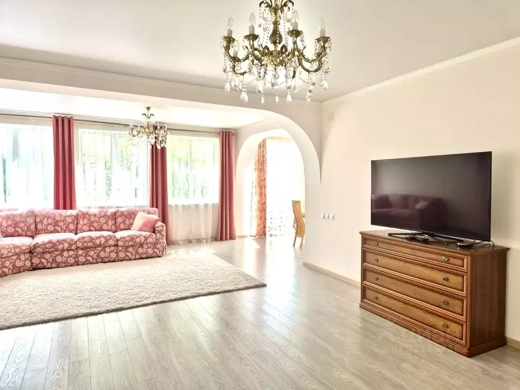 Дом в Краснодарский край, Сочи Строитель СНТ, ул. Вишневая, 9 (340 м) - Фото 1