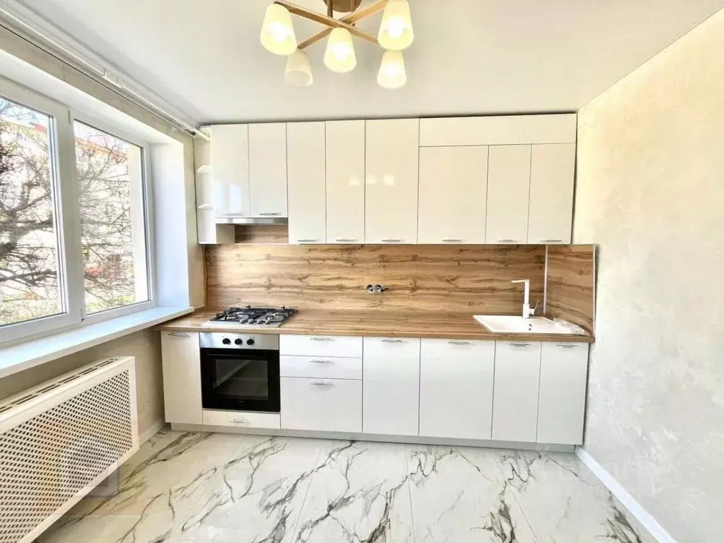 3-к кв. Севастополь ул. Горпищенко, 44 (64.5 м) - Фото 2