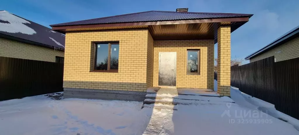 Дом в Оренбургская область, Оренбург Кушкуль мкр,  (104 м) - Фото 2