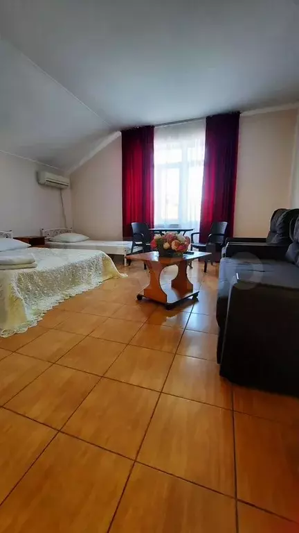 Комната 30 м в 1-к., 2/4 эт. - Фото 1