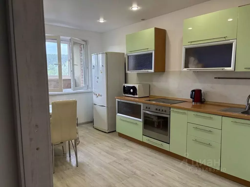 3-к кв. Иркутская область, Иркутск ул. Освобождения, 128 (74.0 м) - Фото 2