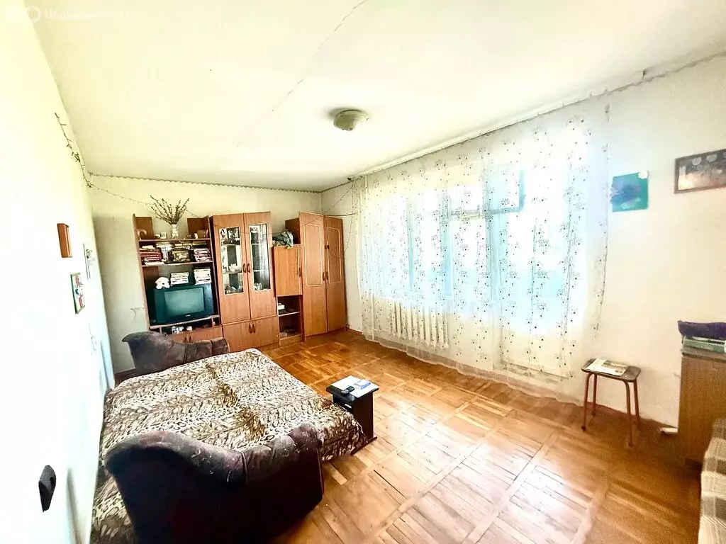 2-комнатная квартира: Новокубанск, Ленинградская улица, 17 (49 м) - Фото 1