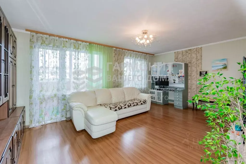 2-к кв. Свердловская область, Екатеринбург ул. Крестинского, 37к2 ... - Фото 1