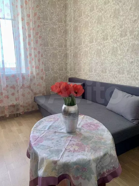 1-к. квартира, 42 м, 5/7 эт. - Фото 1
