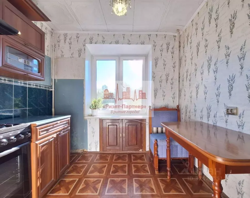 1-к кв. Саратовская область, Саратов просп. Строителей, 82 (30.4 м) - Фото 1