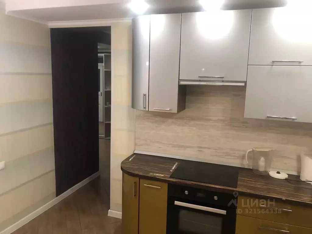 2-к кв. Татарстан, Казань просп. Победы, 100 (85.0 м) - Фото 0