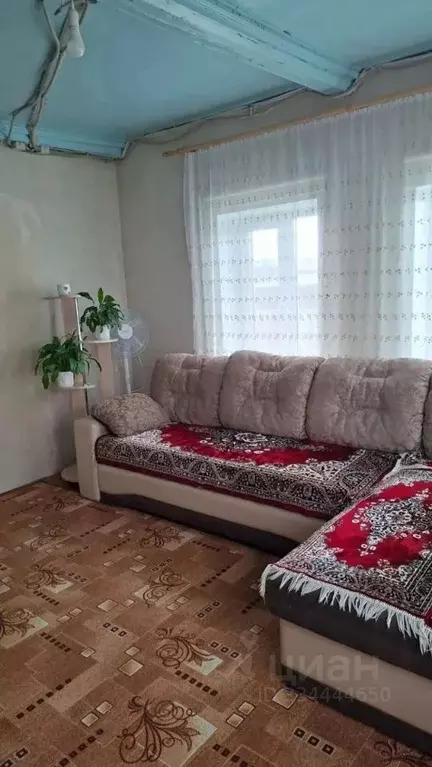 Дом в Омская область, Калачинск Кооперативный пер., 5 (99 м) - Фото 1