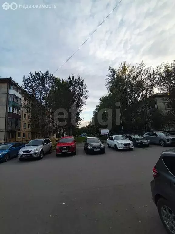 1-комнатная квартира: Тюмень, улица Пермякова, 6А (30 м) - Фото 1