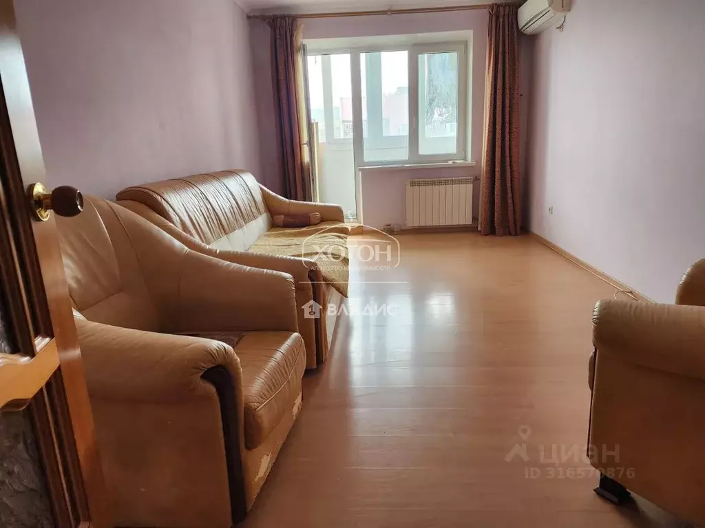 3-к кв. Калмыкия, Элиста 7-й мкр, 2к4 (67.0 м) - Фото 0