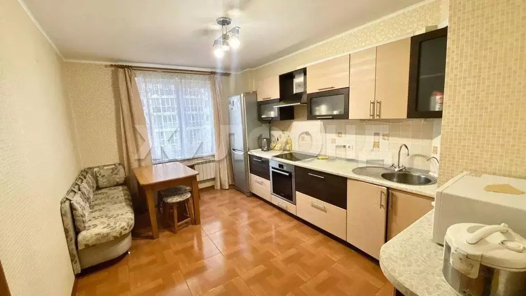2-к кв. Воронежская область, Воронеж бул. Победы, 50Б (74.7 м) - Фото 0