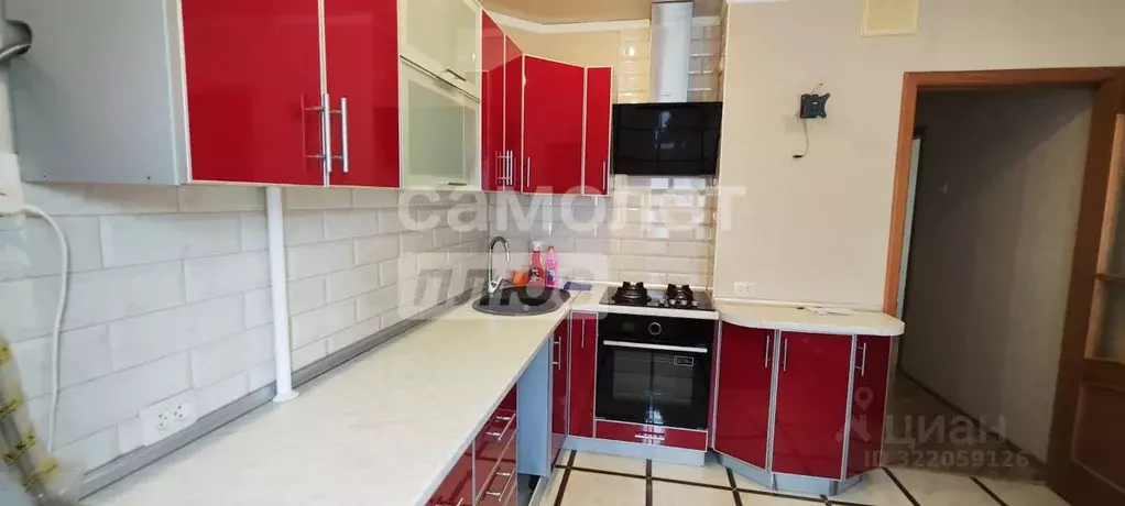 3-к кв. Курская область, Курск Студенческая ул., 22 (73.0 м) - Фото 1
